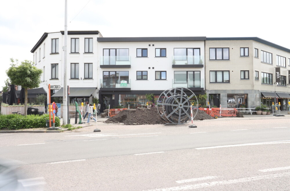 2337b8c4829642dfba75de3db2fda27e