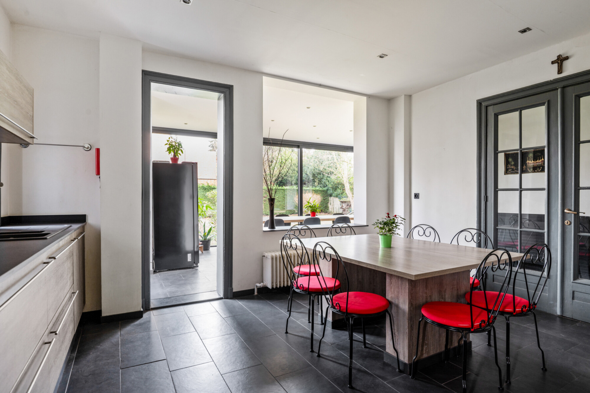 65f5eb4fcfaa40d49836d4de770a745a